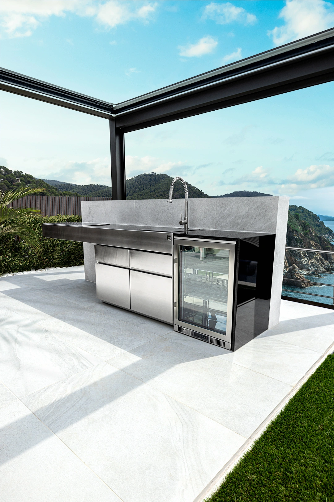 outdoor kitchen charcoal grill