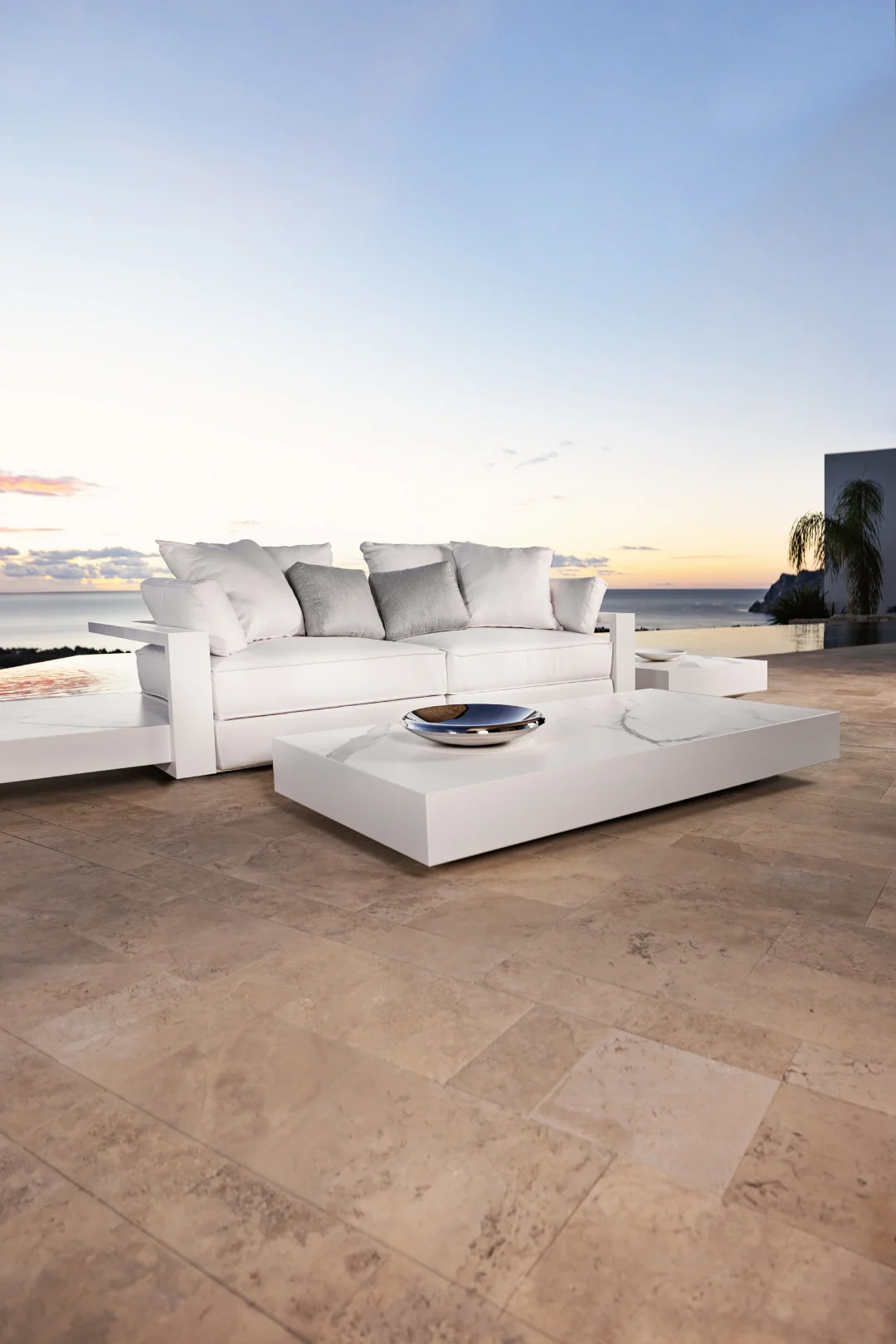outdoor furniture luxury