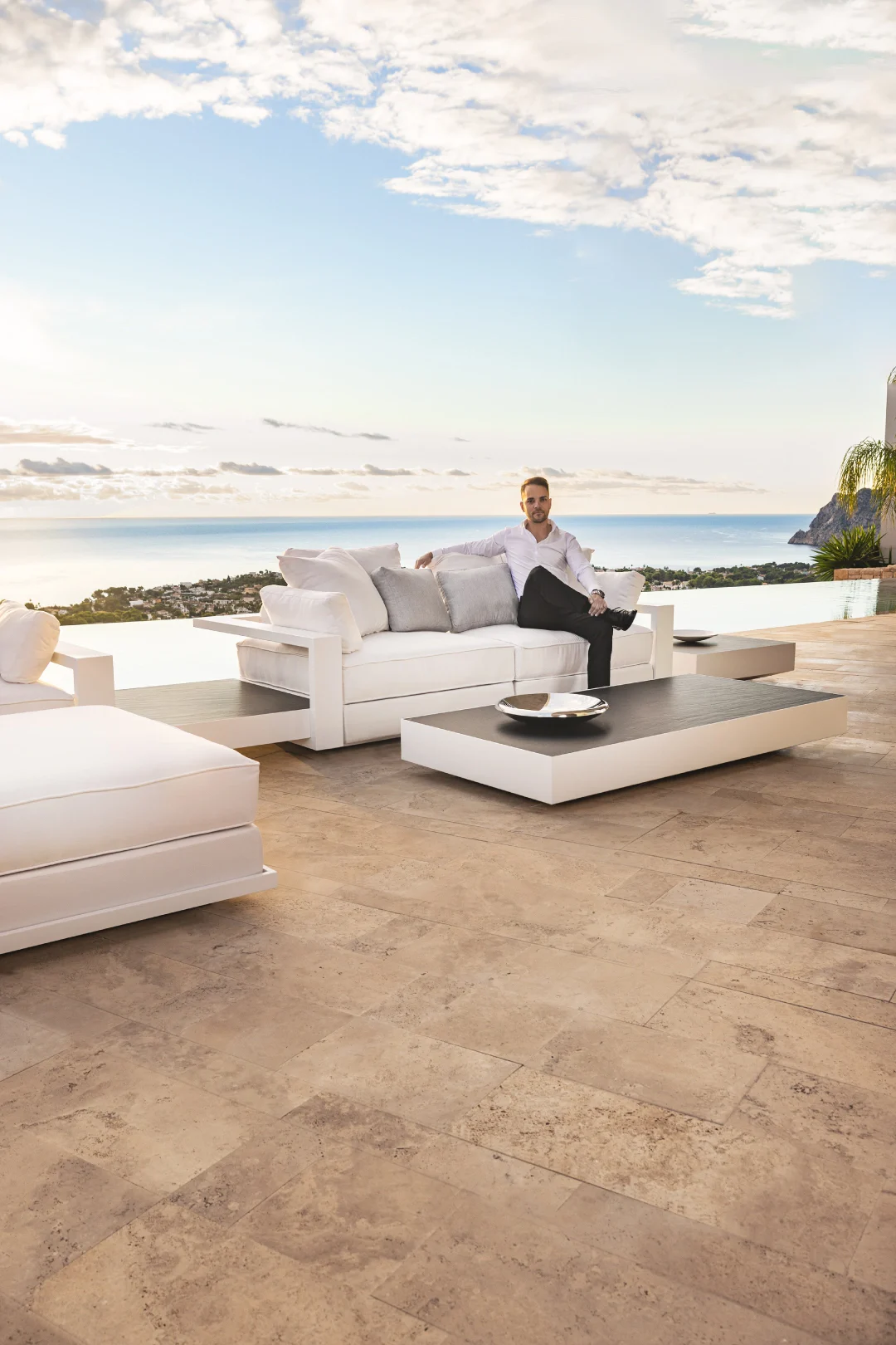 luxury living outdoor furniture