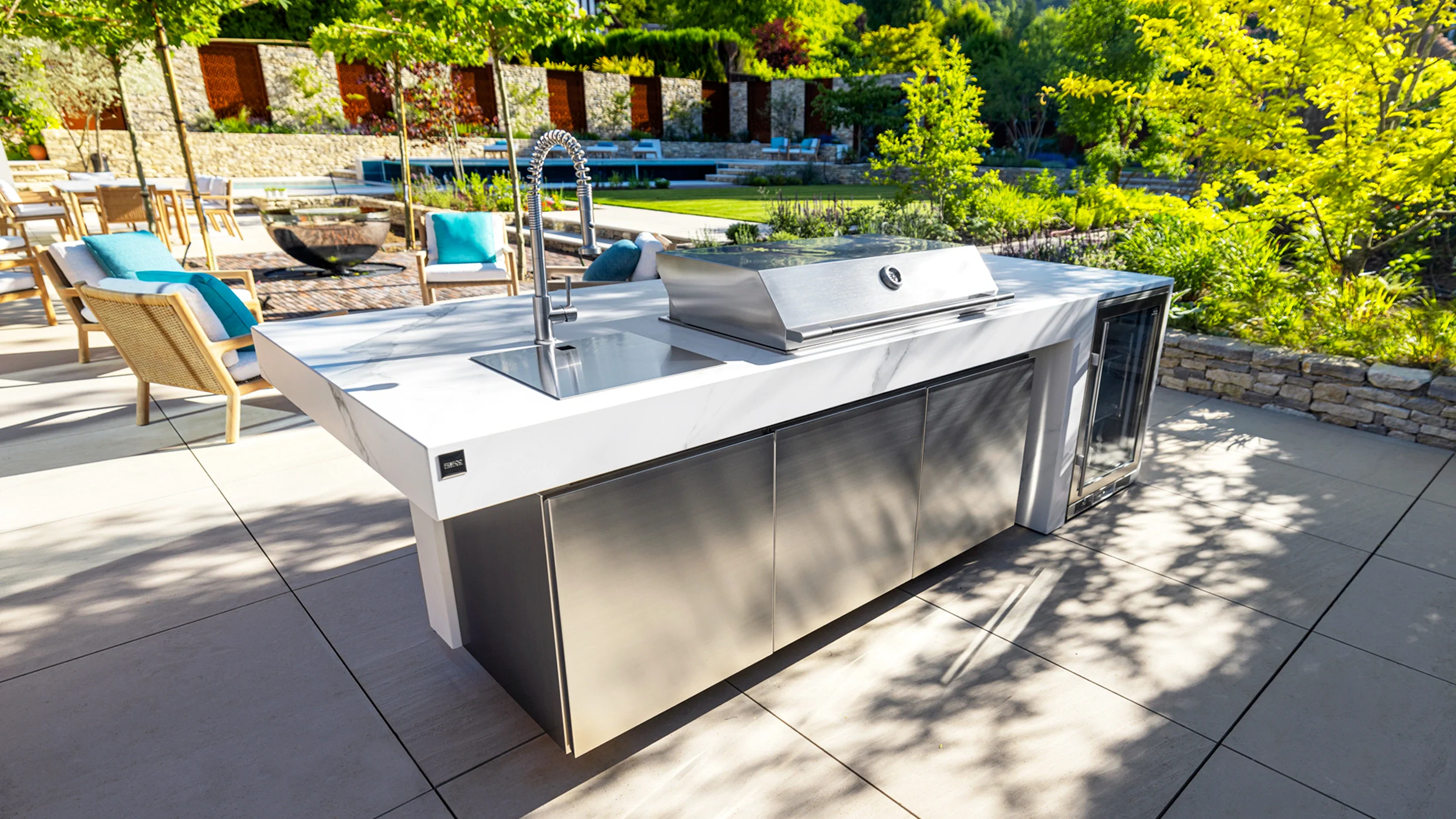 outdoor island kitchen