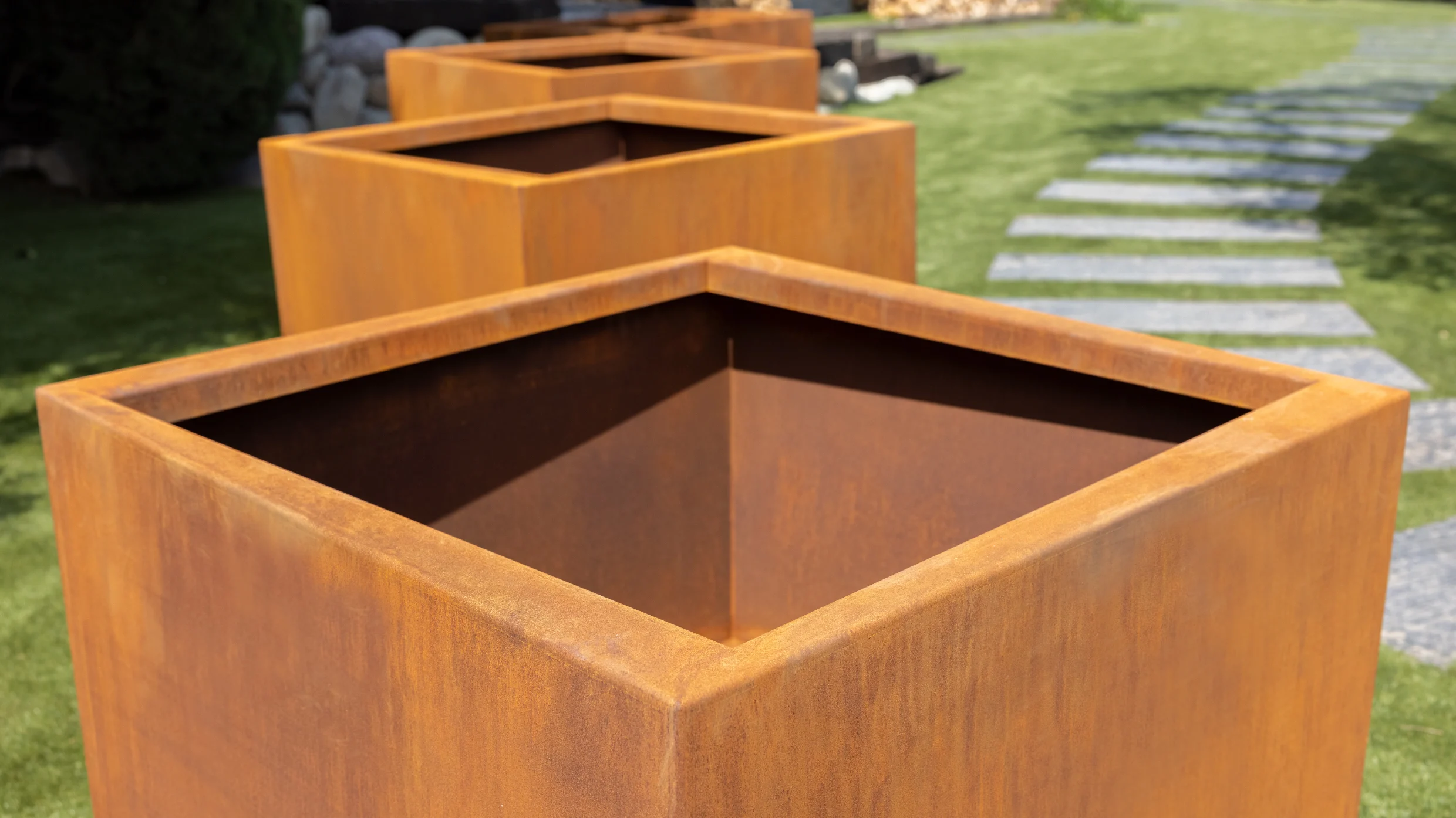 extra large square outdoor planters